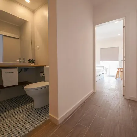 B38 - Tamar & Patio Apartment Lagos